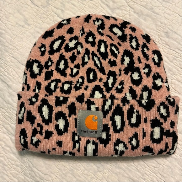 Carhartt Pink Animal Print Beanie One Size Warm Soft Preowned GUC - Picture 1 of 6